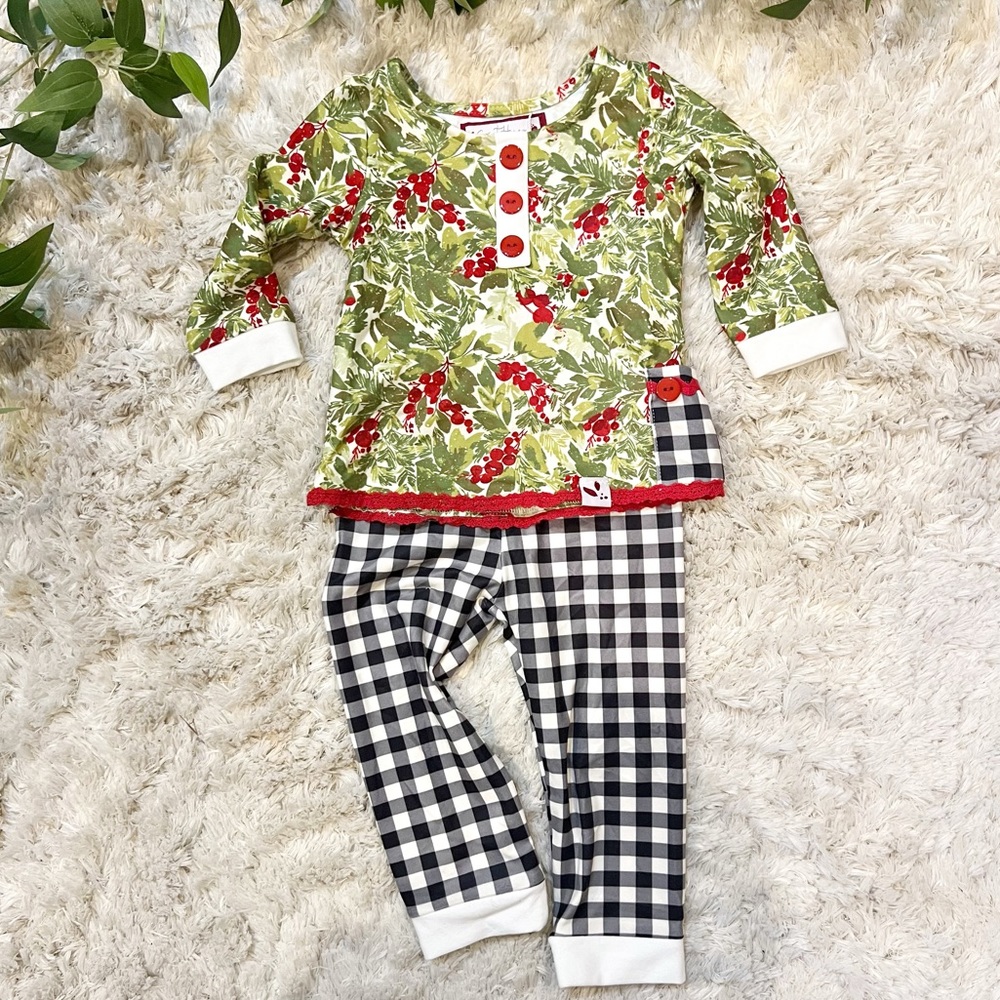 Sweethoney Loungewear Holly Christmas Pajamas. Baby Christmas Pajama Set